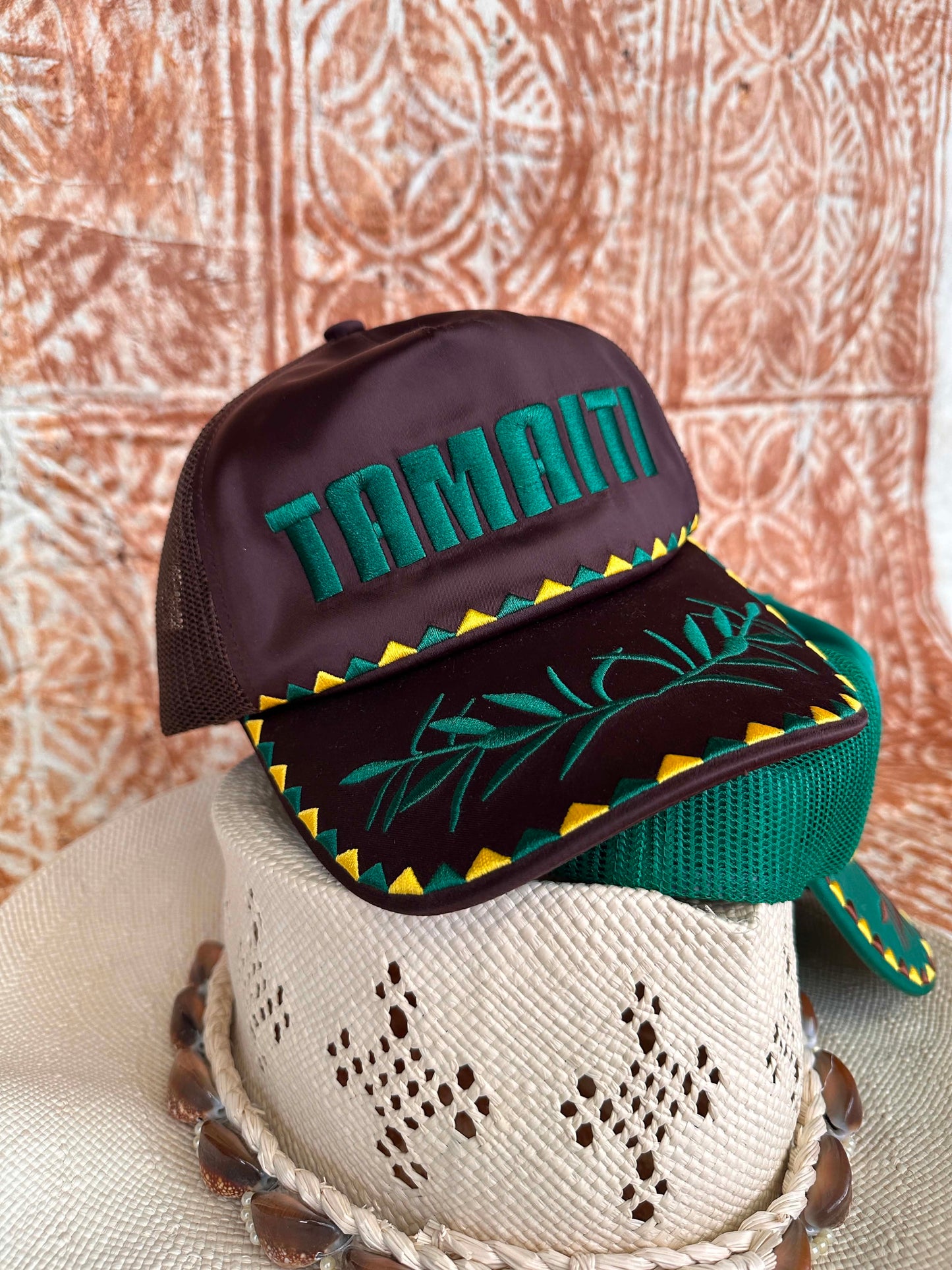 Parauri Satin Trucker Cap